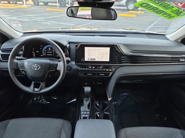 Used 2025 Toyota Camry LE FWD image 15
