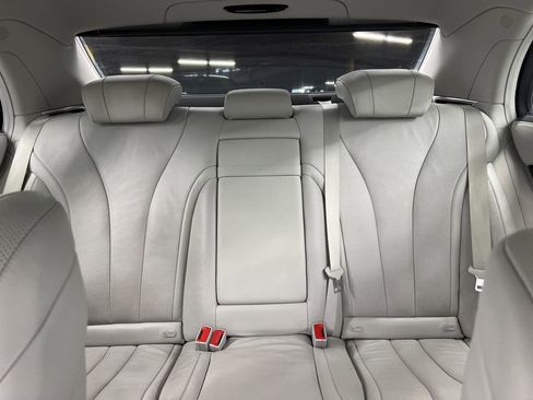 Used 2017 Mercedes-Benz S 550 Sedan image 24
