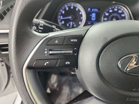 Used 2023 Hyundai Sonata SE FWD image 12
