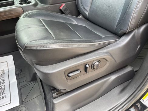 Used 2019 Chevrolet Silverado 1500 High Country AWD/4WD image 61