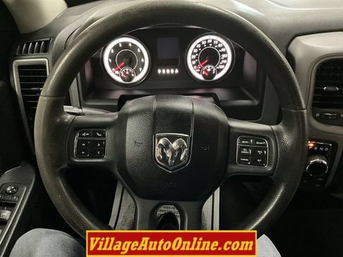 Used 2014 RAM 1500 Express AWD/4WD image 17