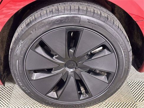 Used 2024 Tesla Model 3 Standard Range image 34