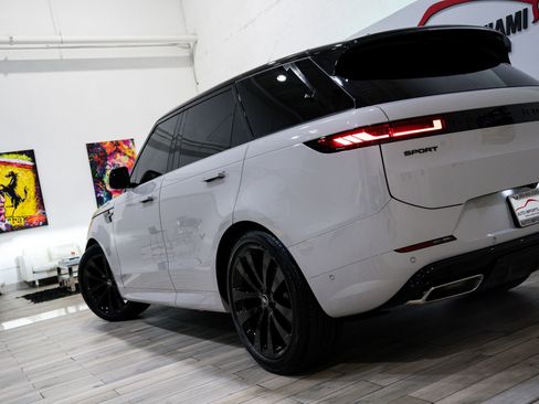 Used 2025 Land Rover Range Rover Sport Dynamic SE image 83