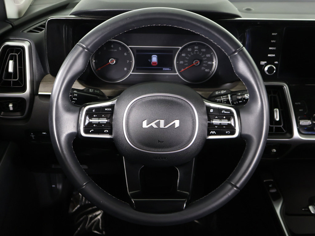 Used 2023 Kia Sorento S AWD/4WD image 41