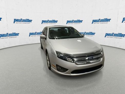 Used 2012 Ford Fusion SE image 3