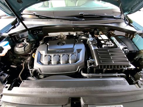 Used 2019 Volkswagen Tiguan SE w/ Panoramic Sunroof Package image 31