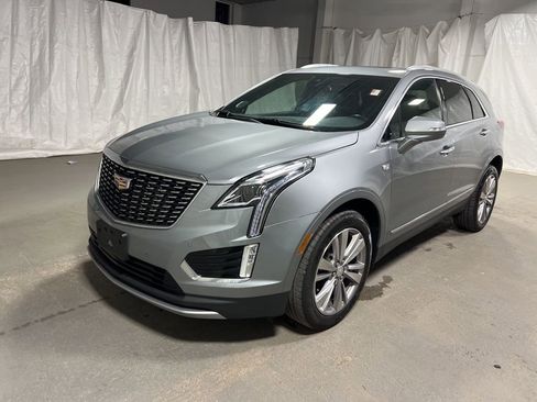 Used 2024 Cadillac XT5 Premium Luxury image 3