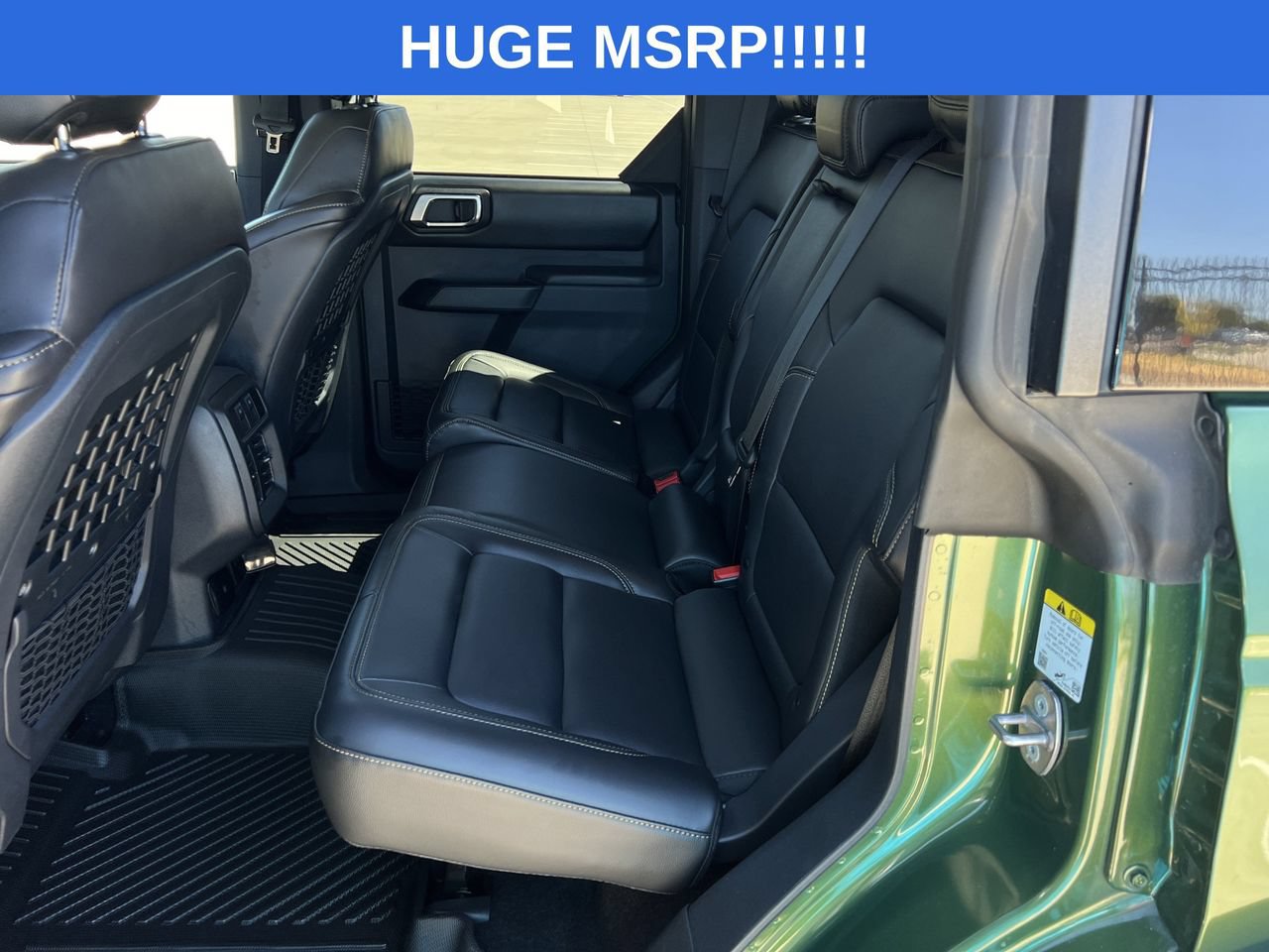 Used 2025 Ford Bronco Badlands w/ Sasquatch Package AWD/4WD image 24