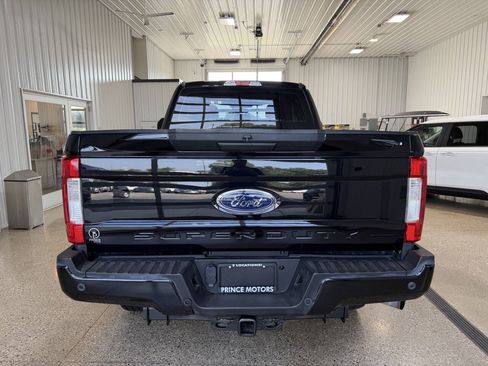 Used 2019 Ford F250 XL w/ Power Equipment Group AWD/4WD image 4