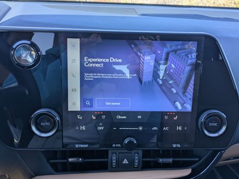 Used 2024 Lexus NX 250 NX 250 Premium image 13