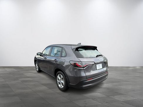 Certified 2025 Honda HR-V LX image 4