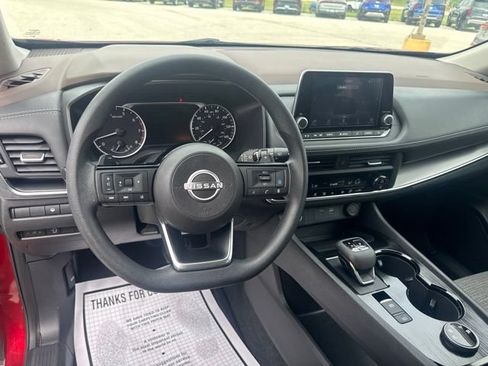 Used 2023 Nissan Rogue SV AWD/4WD image 23