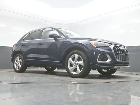 Used 2020 Audi Q3 2.0T Premium image 31