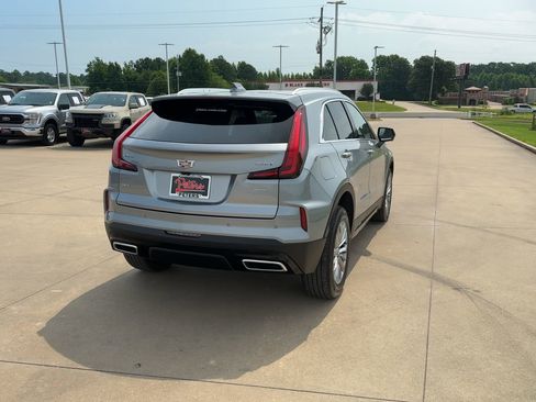 Used 2025 Cadillac XT4 Premium Luxury AWD/4WD image 7