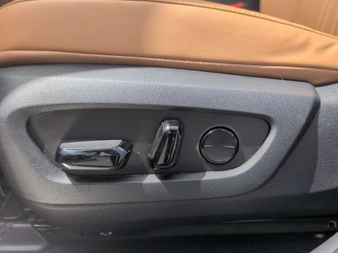 Used 2024 Lexus NX 250 FWD image 15