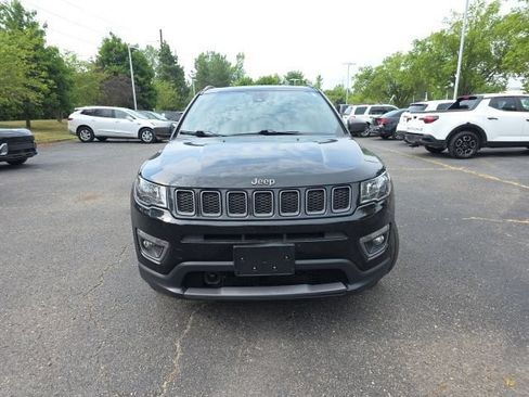 Used 2021 Jeep Compass Latitude w/ Sun and Sound Group FWD image 2