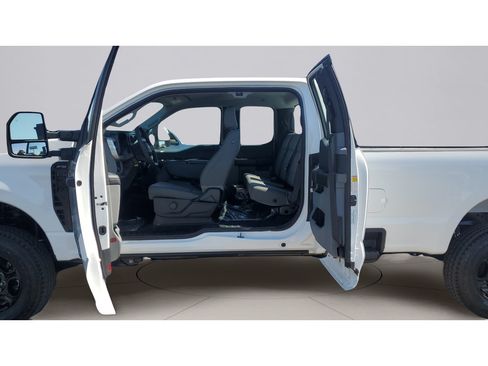 New 2026 Ford F350 XL w/ STX Appearance Package AWD/4WD image 22