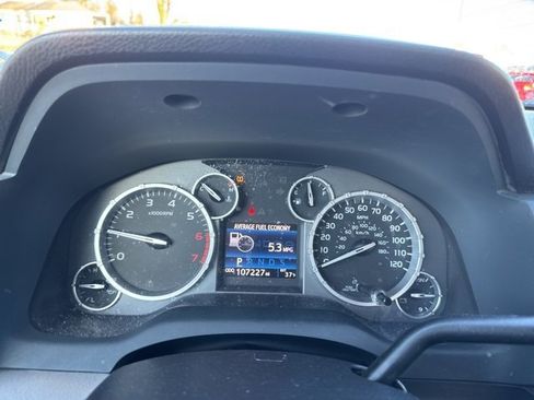 Used 2015 Toyota Tundra SR image 20