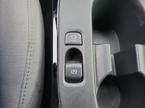 Certified 2024 Toyota Corolla SE w/ Convenience Package image 28