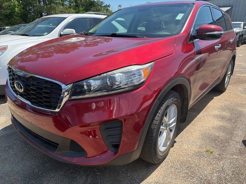 Used 2019 Kia Sorento FWD image 1