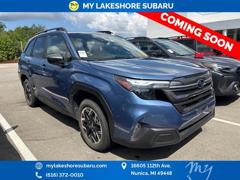 Used 2025 Subaru Forester Premium AWD/4WD image 1