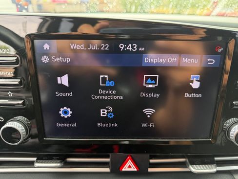 Used 2022 Hyundai Elantra SEL w/ Convenience + Premium Package FWD image 22
