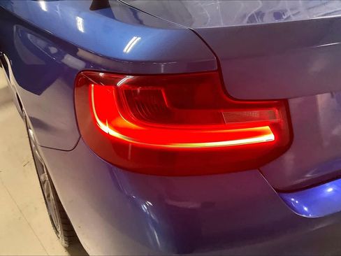 Used 2016 BMW M235i Convertible RWD image 24