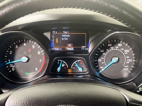 Used 2019 Ford Escape SE FWD image 23