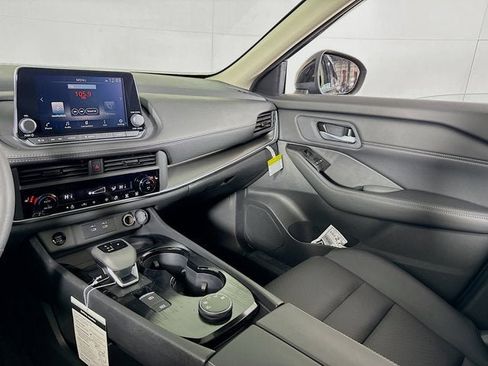 New 2026 Nissan Rogue SV image 20