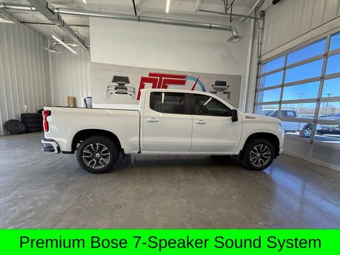 Used 2021 Chevrolet Silverado 1500 RST image 3