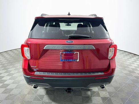 Used 2021 Ford Explorer XLT w/ Equipment Group 202A RWD image 4
