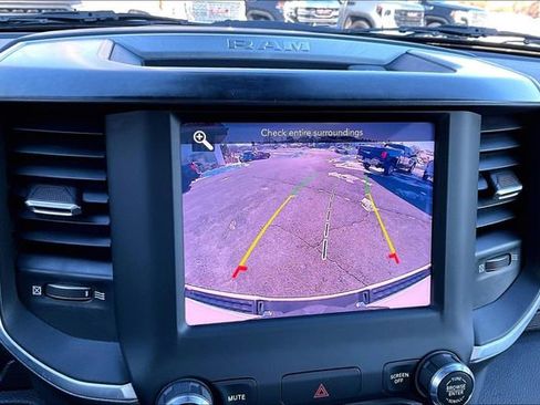 Used 2021 RAM 1500 Big Horn image 22