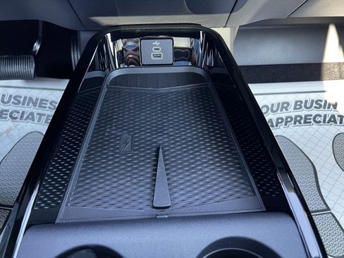 New 2025 Ford Mustang Mach-E Premium image 37