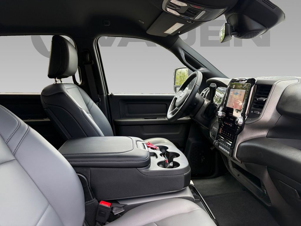 New 2026 RAM 2500 Tradesman AWD/4WD image 8