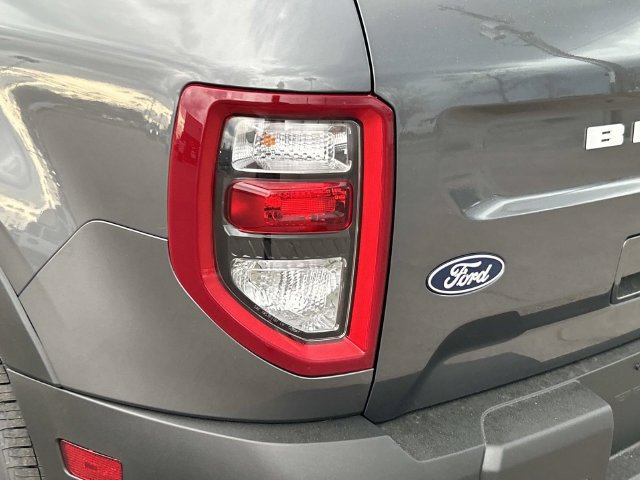 New 2026 Ford Bronco Sport Outer Banks AWD/4WD image 11