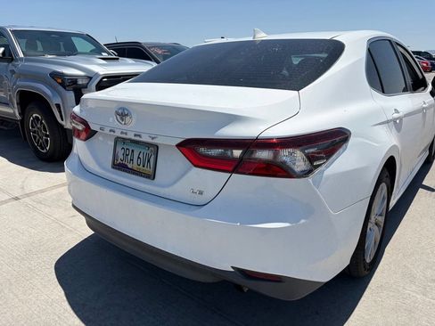 Used 2021 Toyota Camry LE FWD image 4