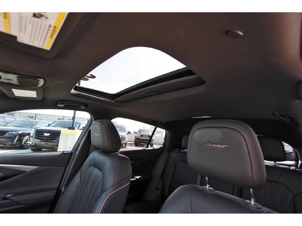 Used 2024 Buick Envista Avenir FWD image 27