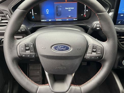 Certified 2025 Ford Escape ST-Line w/ Tech Pack #1 AWD/4WD image 14