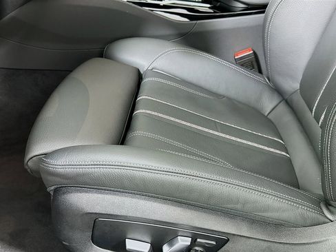 Certified 2023 BMW 540i w/ M Sport Package image 20