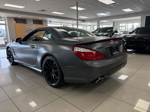 Used 2013 Mercedes-Benz SL 63 AMG image 7