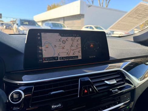 Used 2019 BMW 530i xDrive w/ M Sport Package image 20