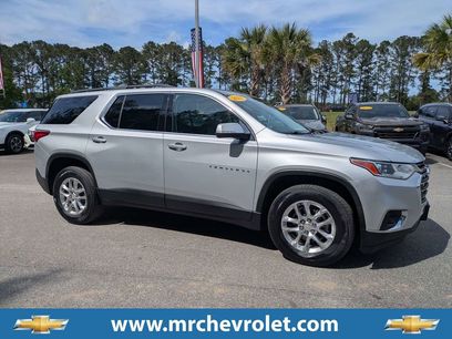 Used 2021 Chevrolet Traverse LT