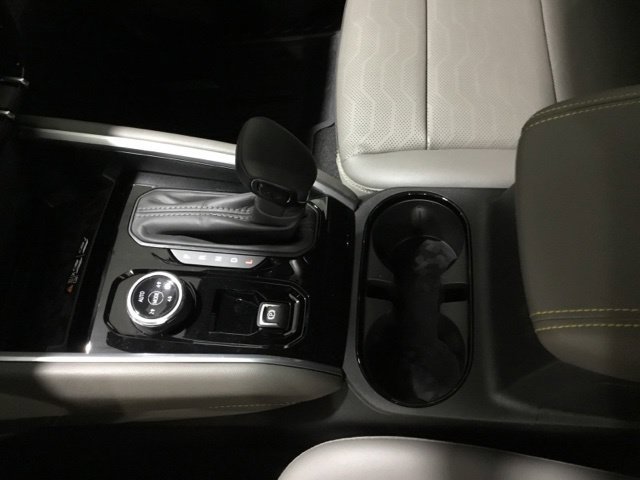 New 2026 Chevrolet Colorado ZR2 w/ Technology Package AWD/4WD image 31