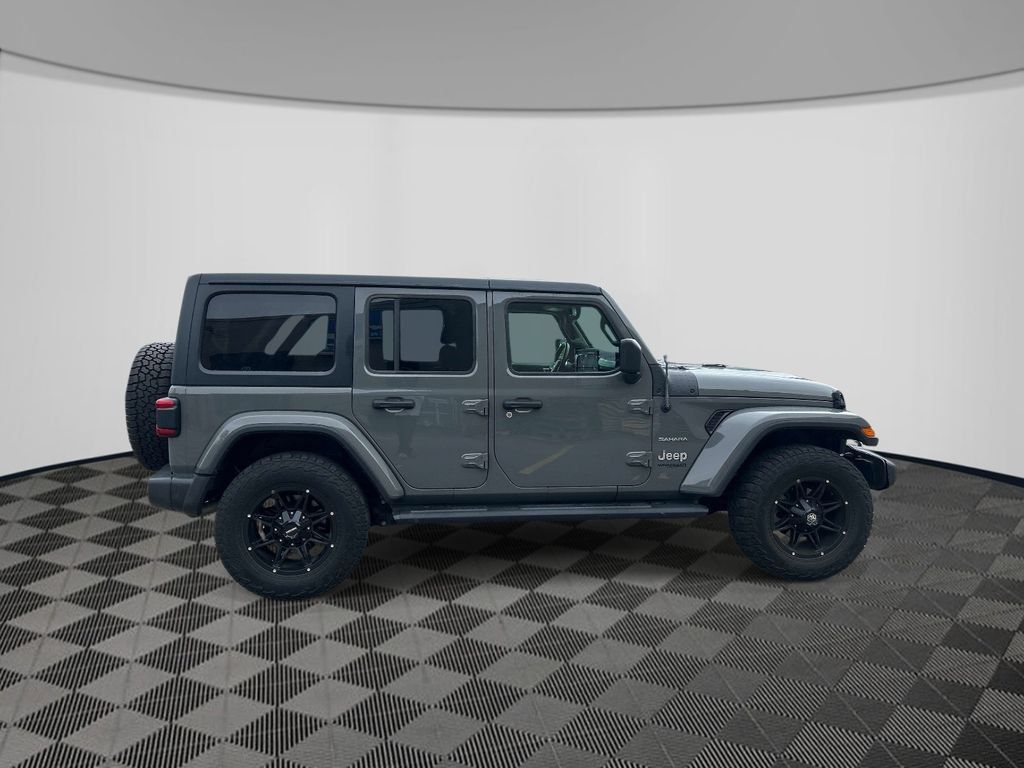 Certified 2020 Jeep Wrangler Unlimited Sahara w/ Dual Top Group AWD/4WD image 6