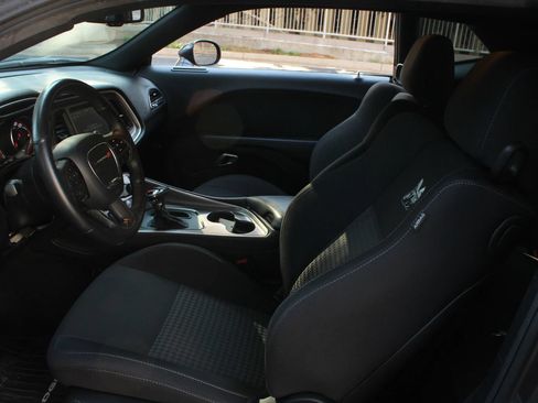 Used 2019 Dodge Challenger R/T Scat Pack RWD image 15