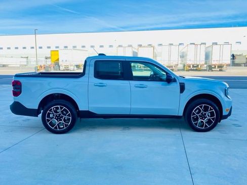 New 2026 Ford Maverick Lariat w/ 4K Tow Package image 4