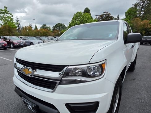 Used 2020 Chevrolet Colorado W/T w/ WT Convenience Package AWD/4WD image 5