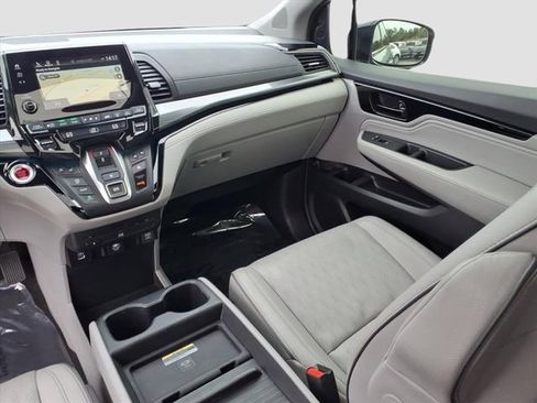 Used 2022 Honda Odyssey Elite image 15