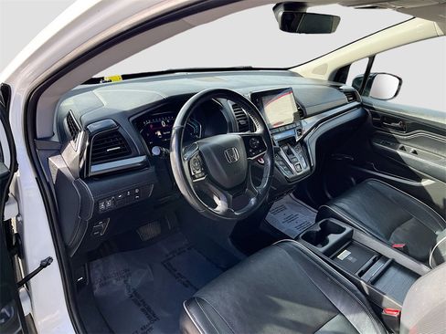 Used 2022 Honda Odyssey Elite image 9