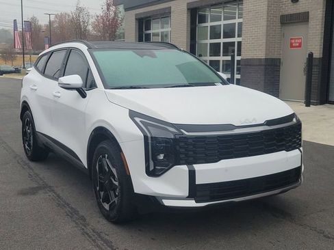 New 2026 Kia Sportage SX image 3